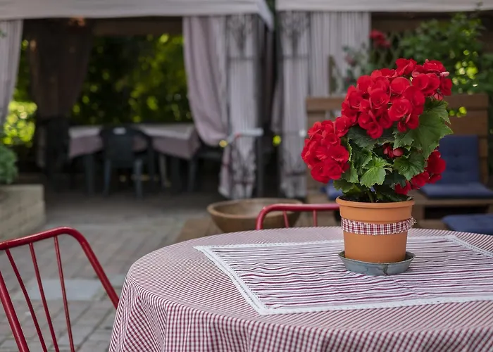 Bed & Breakfast Ai Due Pini 4*