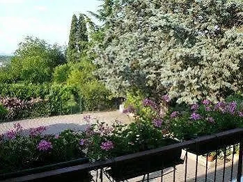 Bed & Breakfast Ai Due Pini