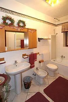 Bed & Breakfast Ai Due Pini 4*