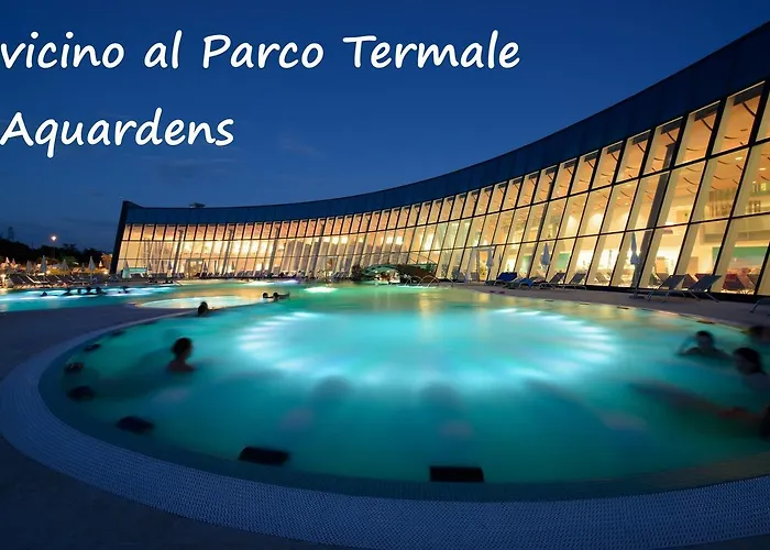 Ai Due Pini فندق مبيت وإفطار 4*