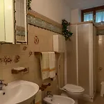 Ai Due Pini فندق مبيت وإفطار بيسكانتينا